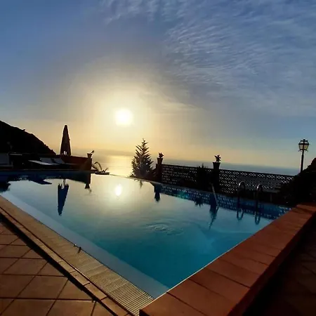 אתר נופש Zen טאורמינה